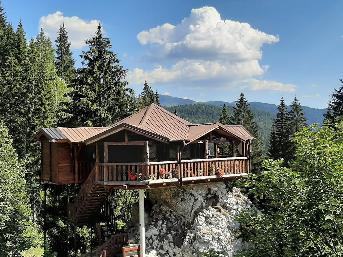 Pushimorja "Shpella e Madhe"